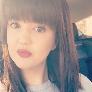 Meet your Posher, Michela